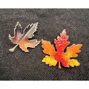 Lot of 2 Vintage Beautiful Fall Leaf Brooches Autumn Shiny Enamel Copper